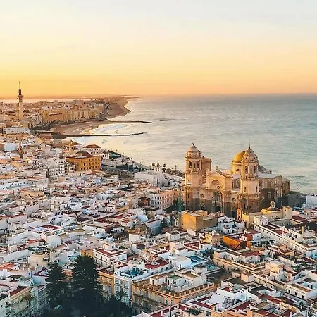 Apartman El Atico De Botica Cádiz